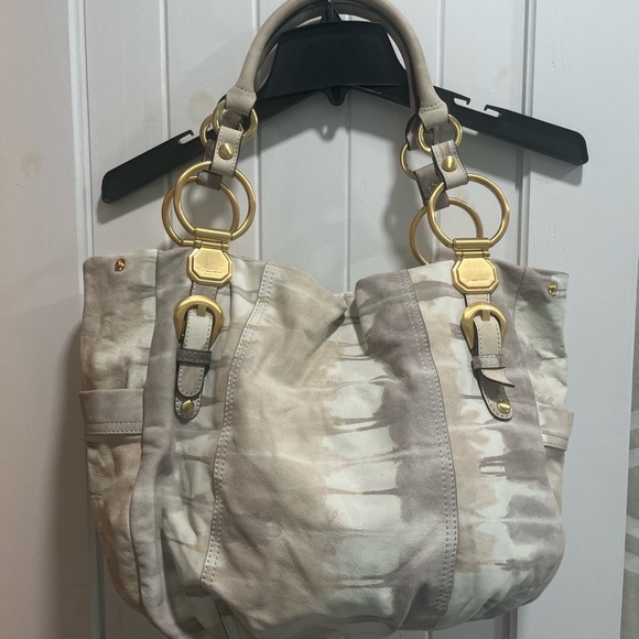 B. Makowsky Cream and Gold Shoulder Bag with Structured Design